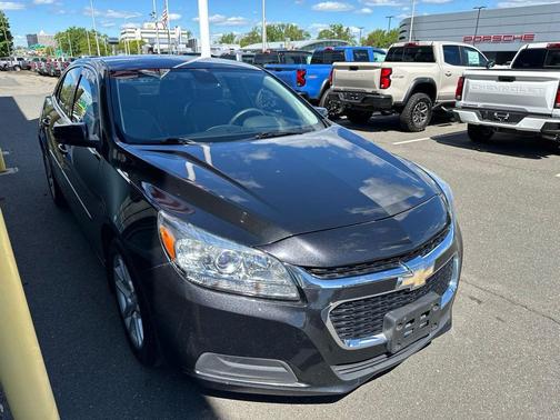 Black Granite Metallic 2014 Chevrolet Malibu 1LT
