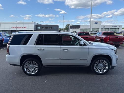 2019 Cadillac Escalade Platinum
