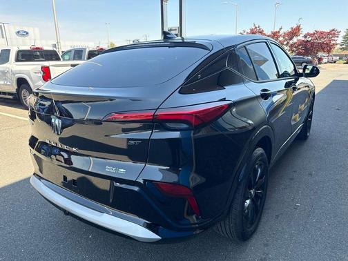 Ebony Twilight Metallic 2024 Buick Envista Sport Touring FWD