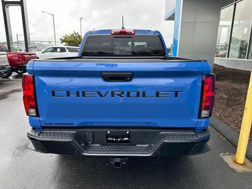 Reef Blue Metallic 2026 Chevrolet Colorado Trail Boss
