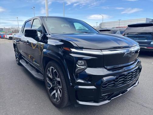 2024 Chevrolet Silverado EV RST