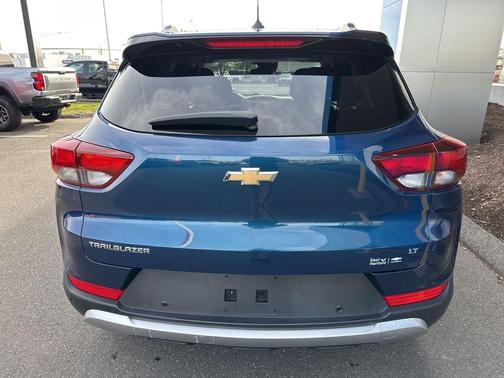 Pacific Blue Metallic 2021 Chevrolet Trailblazer LT
