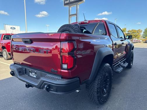 2025 Chevrolet Colorado ZR2