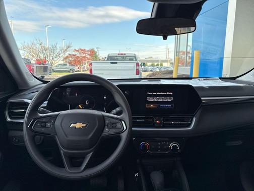 Sterling Gray Metallic 2026 Chevrolet Trailblazer LT