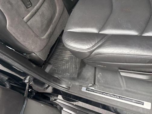 2017 Cadillac Escalade ESV Platinum