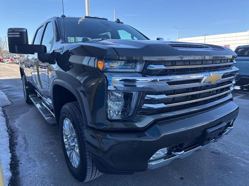 2022 Chevrolet Silverado 3500 High Country