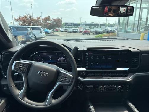 2025 Chevrolet Silverado 3500 LTZ