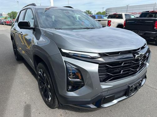 Sterling Gray Metallic 2026 Chevrolet Equinox AWD RS