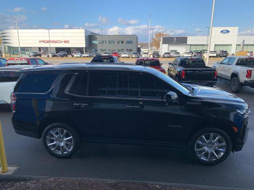 2021 Chevrolet Tahoe 4WD High Country