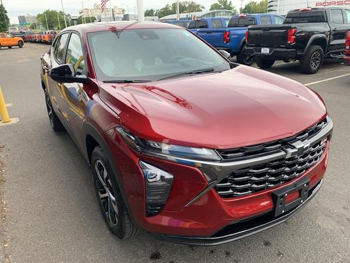2025 Chevrolet Trax FWD 1RS