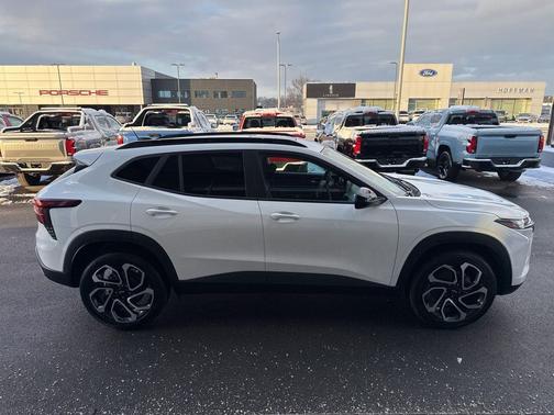 2026 Chevrolet Trax FWD 2RS