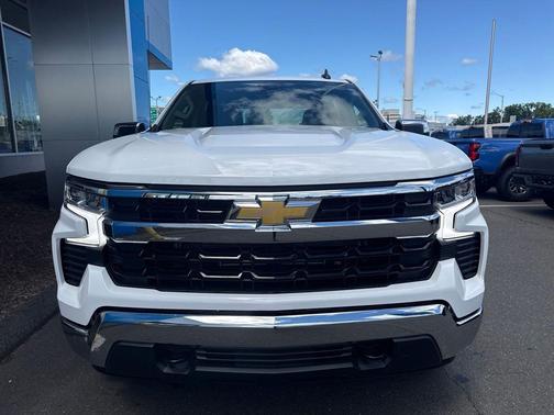 Summit White 2026 Chevrolet Silverado 1500 LT