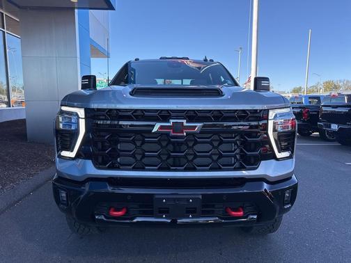 2026 Chevrolet Silverado 2500 ZR2
