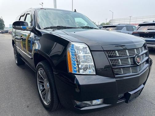 2012 Cadillac Escalade Premium