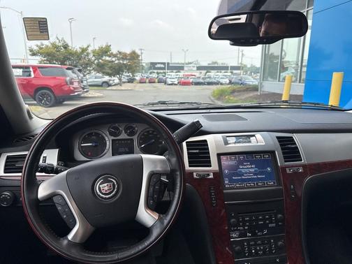 2012 Cadillac Escalade Premium