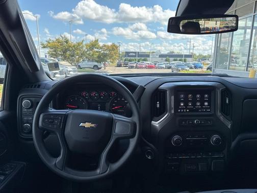 2025 Chevrolet Silverado 2500 Custom
