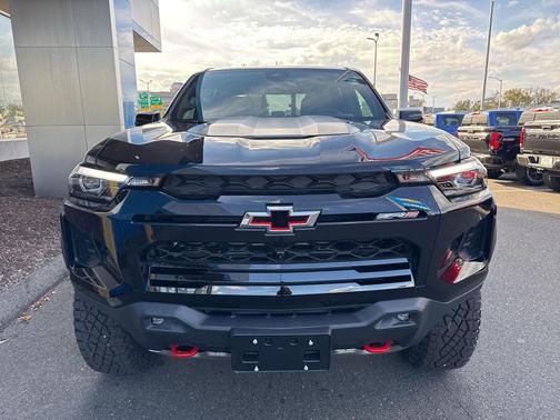 2025 Chevrolet Colorado ZR2