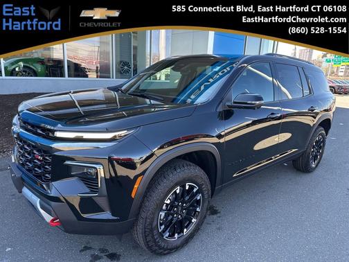 Black Metallic 2026 Chevrolet Traverse AWD Z71