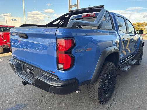 2025 Chevrolet Colorado ZR2