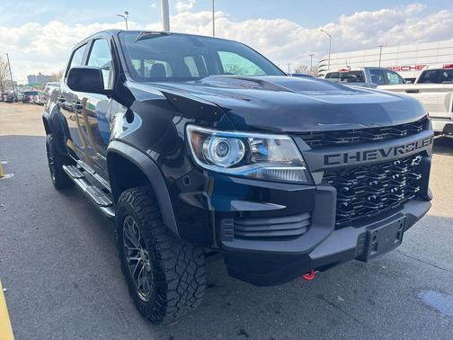 Black 2022 Chevrolet Colorado ZR2