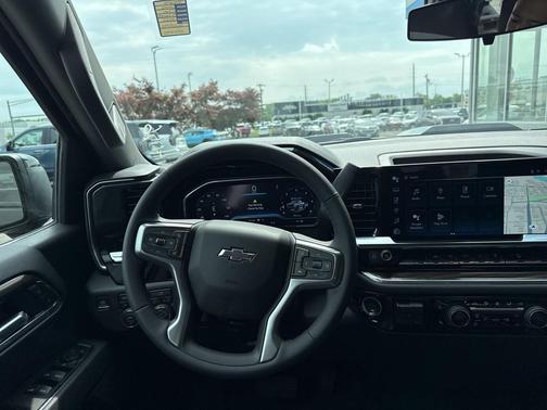 2025 Chevrolet Silverado 1500 LT Trail Boss