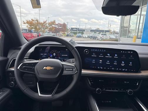 2025 Chevrolet Suburban 4WD High Country