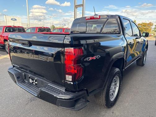 2025 Chevrolet Colorado WT