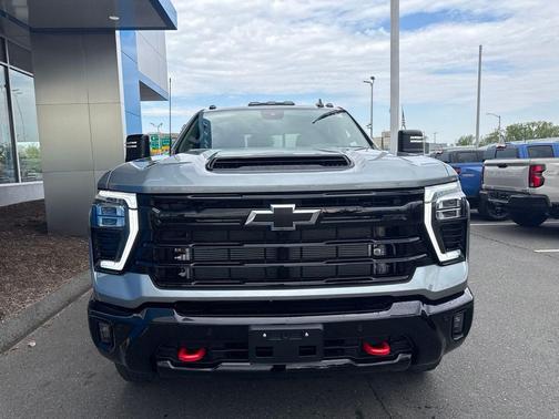 Sterling Gray Metallic 2026 Chevrolet Silverado 2500 LT