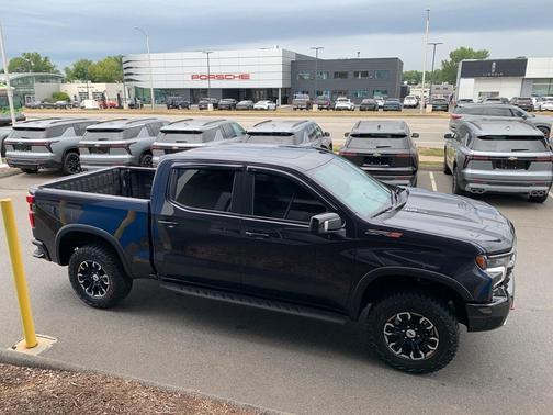 2024 Chevrolet Silverado 1500 ZR2