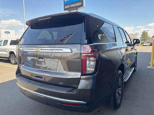 Graywood Metallic 2021 Chevrolet Suburban LT