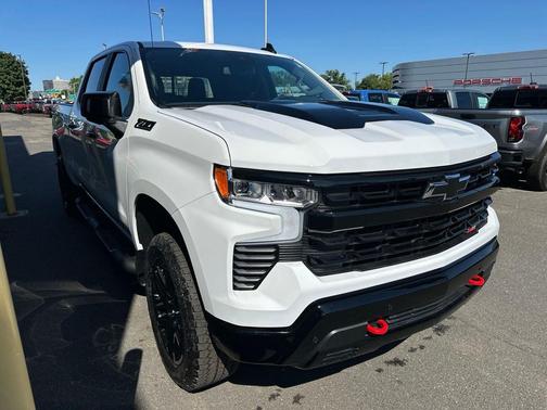 Summit White 2026 Chevrolet Silverado 1500 LT Trail Boss