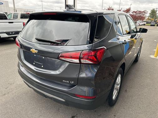 Iron Gray Metallic 2022 Chevrolet Equinox 1LT