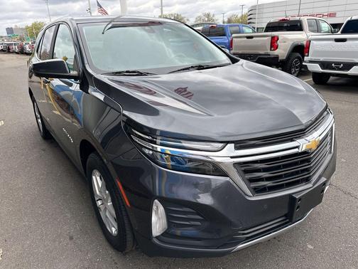 Iron Gray Metallic 2022 Chevrolet Equinox 1LT