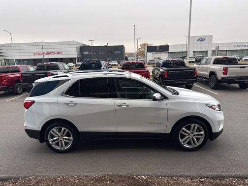 2020 Chevrolet Equinox Premier w/2LZ