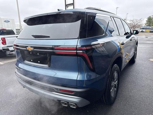 Lakeshore Blue 2026 Chevrolet Traverse LT
