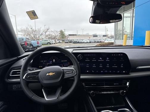 Lakeshore Blue 2026 Chevrolet Traverse LT