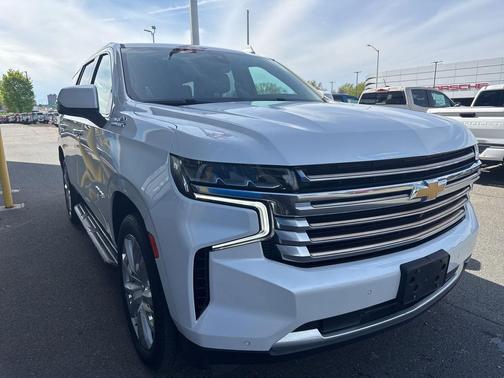 Iridescent Pearl Tricoat 2021 Chevrolet Tahoe 4WD High Country