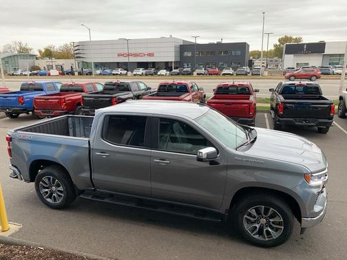 2026 Chevrolet Silverado 1500 LT