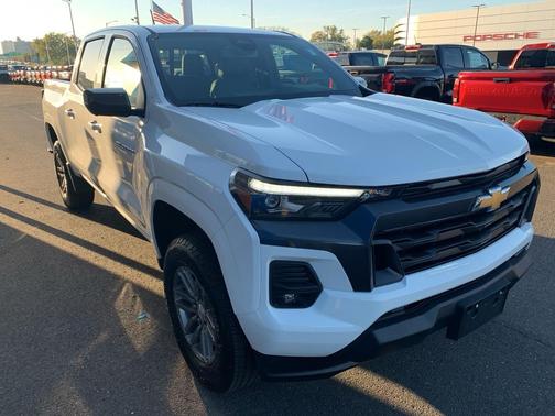 2025 Chevrolet Colorado LT