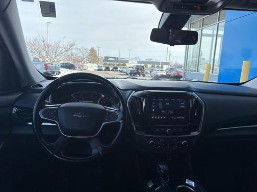 2021 Chevrolet Traverse RS