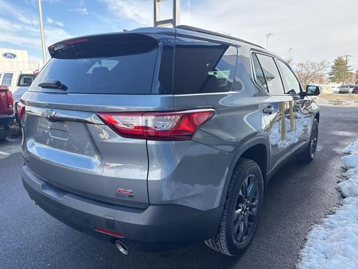 2021 Chevrolet Traverse RS
