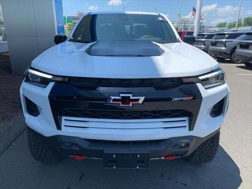 2025 Chevrolet Colorado ZR2