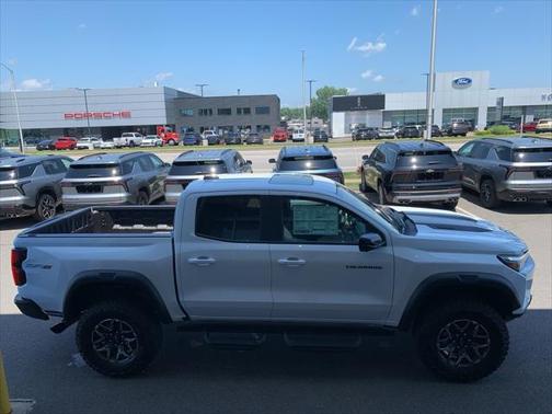 2025 Chevrolet Colorado ZR2