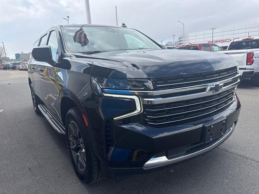 Black 2021 Chevrolet Suburban LT