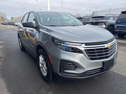 2023 Chevrolet Equinox LS