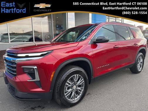 2025 Chevrolet Traverse LT