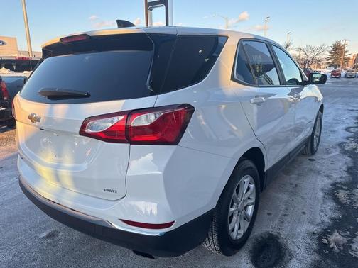 2021 Chevrolet Equinox LS