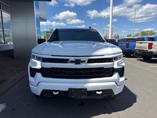 Summit White 2024 Chevrolet Silverado 1500 RST