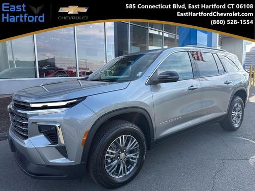 Sterling Gray Metallic 2026 Chevrolet Traverse LT