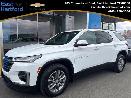 Summit White 2023 Chevrolet Traverse LT Cloth